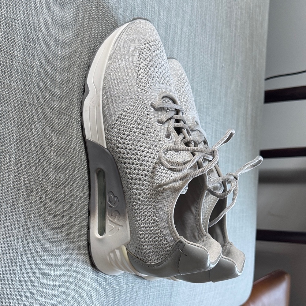 Ash Lucky low cut silver-gray sneakers